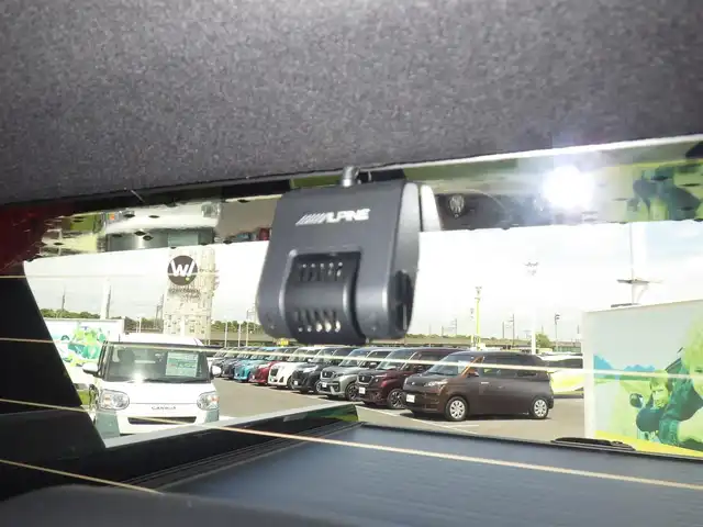 三菱 トライトン GSR 千葉県 2024(令6)年 0.1万km ダイヤモンドブラックマイカ e-Assist/・衝突被害軽減ブレーキシステム（FCM）/・車線逸脱警報システム（LDW）/・誤発進抑制機能（前進＆後退時）（UMS）/・オートマチックハイビーム[AHB]/ブラックレザーシート/前席パワーシート/シートヒーター/純正コネクトナビ/地デジTV/【Bluetooth接続】/マルチアラウンドモニター/ドライブレコーダー（前後撮影）/革巻きステアリング/ステアリングヒーター/ステアリングスイッチ/ETC（2.0）/LEDヘッドライト/フォグライト/ウインカーミラー/コーナーセンサー/純正18インチアルミホイル/サイド/カーテン/ニーエアバッグ/キーレスオペレーションシステム