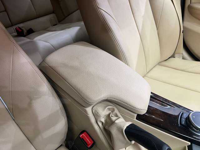 ＢＭＷ ３２０ｄ ラグジュアリー 千葉県 2016(平28)年 2.7万km インペリアル・ブルー・ブリリアント・エフェクト ＡＣＣ　/ベージュ革　/ナビ　/Ｂｌｕｅｔｏｏｔｈ接続　/Ｂカメラ　/シートヒーター　/パークディスタンス　/コンフォートアクセス　/ＬＥＤヘッドライト　/衝突軽減Ｂ　/ＬＫＡ　/純正ドラレコ　/ＥＴＣ　/禁煙車