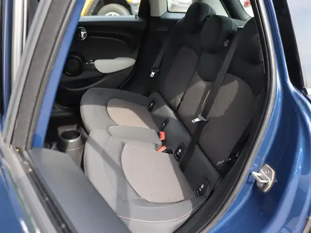 ＭＩＮＩ ＢＭＷ ミニ クーパー 長野県 2015(平27)年 5.6万km 紺 純正ナビ　/Ｂｌｕｅｔｏｏｔｈ　/純正１６ＡＷ　/横滑り防止　/アイドリングストップ　