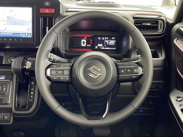 スズキ スペーシア カスタム HYBRID XS 鹿児島県 2025(令7)年 0.2万km ピュアホワイトP 衝突軽減ブレーキ/純正ディスプレィオーディオ/ナビ Bluetooth Android AUTO Apple CarPlay/全方位カメラ/フルセグTV/両側電動スライドドア/ハーフレザーシート/前席シートヒーター /LEDヘッドライト/フォグライト /レーダークルーズコントロール/オートライトコントロール/ヘッドアップディスプレィ/純正15インチアルミホイール/革巻きステアリング/ステアリングヒーター/電子パーキング/純正ドアバイザー/スマートキー×2/エンジンプッシュスタート/保証書
