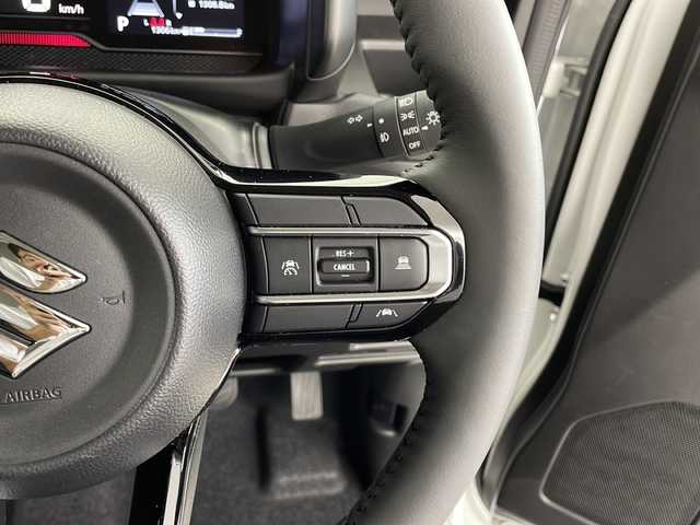 スズキ スペーシア カスタム HYBRID XS 鹿児島県 2025(令7)年 0.2万km ピュアホワイトP 衝突軽減ブレーキ/純正ディスプレィオーディオ/ナビ Bluetooth Android AUTO Apple CarPlay/全方位カメラ/フルセグTV/両側電動スライドドア/ハーフレザーシート/前席シートヒーター /LEDヘッドライト/フォグライト /レーダークルーズコントロール/オートライトコントロール/ヘッドアップディスプレィ/純正15インチアルミホイール/革巻きステアリング/ステアリングヒーター/電子パーキング/純正ドアバイザー/スマートキー×2/エンジンプッシュスタート/保証書