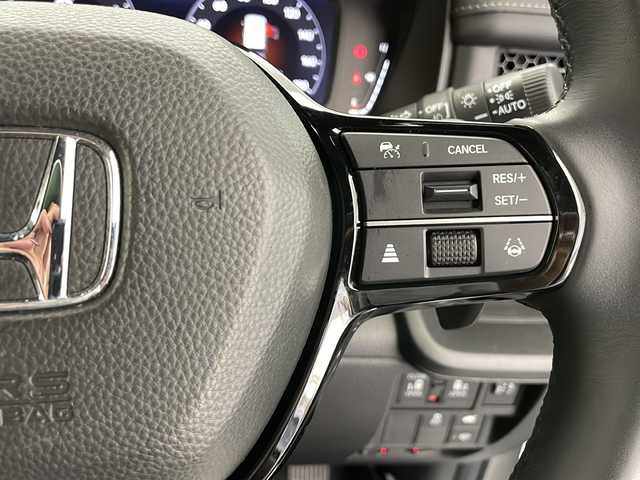 ホンダ ステップワゴン スパーダ 長野県 2023(令5)年 3.7万km プラチナホワイトパール 4WD/純正メモリナビ&フルセグTV&CD&DVD&USB&BT/ホンダセンシング/アダプティブクルーズコントロール/レーンキープアシスト/車線逸脱警報/衝突軽減ブレーキ/ブラインドスポットモニター/標識認識機能/社外前方ドライブレコーダー/両側パワースライドドア/ハーフレザーシート/ステアリングスイッチ/2列目サンシェード/バックカメラ/ETC/LEDヘッドライト/オートライト/フロントフォグランプ/電動格納ミラー/ウィンカーミラー/ドアミラーヒーター/電動ホールド/ブレーキホールド/純正16インチAW装着/純正フロアマット/プッシュスタート/スマートキー