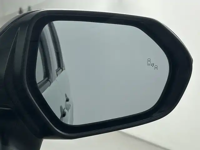 トヨタ シエンタ ハイブリッド Z 愛知県 2025(令7)年 0.1万km未満 Ｄグリーン 登録済未使用車/7人乗り/純正12.3インチナビ/（AM/FM/Bluetooth/フルセグTV/USB)/全方位カメラ/トヨタセーフティセンス/・プリクラッシュセーフティ/・オートマチックハイビーム/・レーダークルーズコントロール/・レーントレーシングアシスト/ブラインドスポットモニター/クリアランスソナー/ETC2.0/ドライブレコーダー/シートヒーター/ステアリングヒーター/両側パワースライドドア/スマートキー/スペアキー有/プッシュスタート/横滑り防止装置/LEDヘッドライト