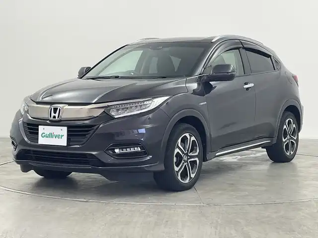 ホンダ ヴェゼル ハイブリッド Z ホンダセンシング 群馬県 2019(令1)年 4.7万km ルーセブラックM 純正８型ナビ　バックカメラ　衝突被害軽減ブレーキ　ルーフレール　パドルシフト　電動サイドブレーキ　ETC ドライブレコーダー　ハーフレザーシート　シートヒーター　レザーステアリング　LED 禁煙車