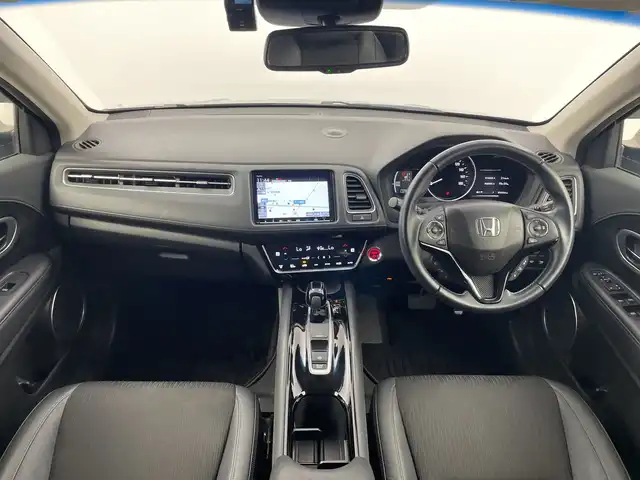 ホンダ ヴェゼル ハイブリッド Z ホンダセンシング 群馬県 2019(令1)年 4.7万km ルーセブラックM 純正８型ナビ　バックカメラ　衝突被害軽減ブレーキ　ルーフレール　パドルシフト　電動サイドブレーキ　ETC ドライブレコーダー　ハーフレザーシート　シートヒーター　レザーステアリング　LED 禁煙車