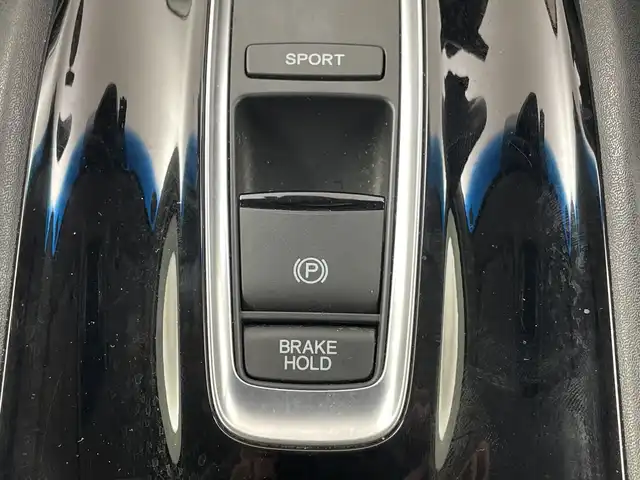 ホンダ ヴェゼル ハイブリッド Z ホンダセンシング 群馬県 2019(令1)年 4.7万km ルーセブラックM 純正８型ナビ　バックカメラ　衝突被害軽減ブレーキ　ルーフレール　パドルシフト　電動サイドブレーキ　ETC ドライブレコーダー　ハーフレザーシート　シートヒーター　レザーステアリング　LED 禁煙車