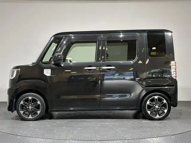 ダイハツ ウェイク G SA 愛媛県 2015(平27)年 8.1万km ブラックマイカメタリック 純正ナビ/(Bluetooth/フルセグ)/バックカメラ/衝突被害軽減ブレーキ/両側電動スライドドア/ETC/アイドリングストップ/スペアキー/保証書/取扱説明書
