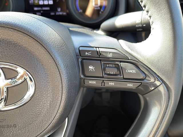 トヨタ ヤリスクロス G 道北・旭川 2021(令3)年 2.4万km グレイッシュブルー /４ＷＤ//禁煙車//寒冷地仕様//純正ディスプレイオーディオ//ナビ・ＢＴ・ＵＳＢ//バックカメラ//純正１６インチアルミホイール//セーフティセンス//レーダークルーズコントロール//ロードサインアシスト//レーントレーシングアシスト//プリクラッシュセーフティ//パーキングサポートブレーキ//クリアランスソナー//先行車発進お知らせ//ＬＥＤヘッドライト//オートライト//ブレーキホールド//純正エンジンスターター//ステアリングリモコン//ＥＴＣ//スペアキー×１