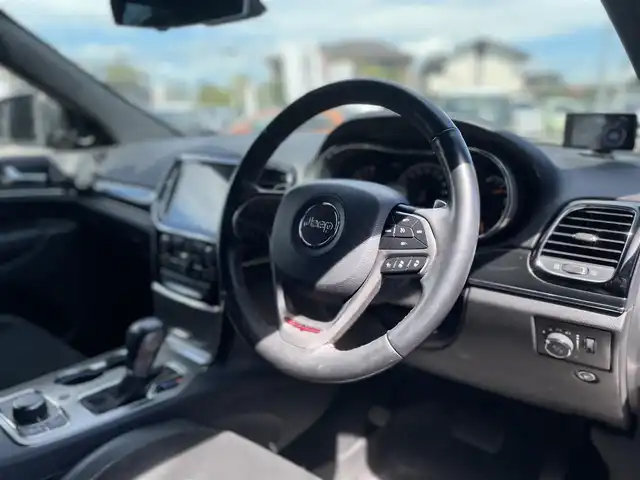 クライスラー・ジープ ジープ グランドチェロキー トレイルホーク 栃木県 2020(令2)年 4.9万km 黒 ワンオーナー /限定車/AppleCarPlay/ナビ/F/S/Rカメラ/フルセグTV/ハーフレザーシート /シートヒーター /シートベンチレーター/パワーシート /LEDヘッドライト/オートライト/ACC/パークセンス/レーンセンス/ブラインドスポット /エアサスペンション/ドライブレコーダー/パワーテールゲート