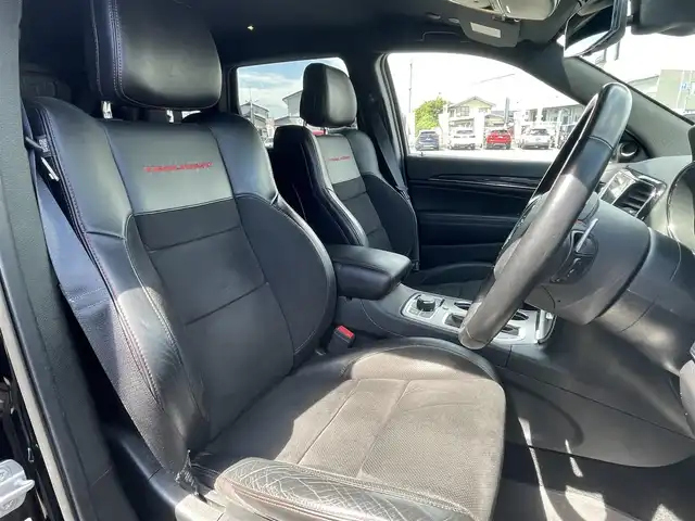 クライスラー・ジープ ジープ グランドチェロキー トレイルホーク 栃木県 2020(令2)年 4.9万km 黒 ワンオーナー /限定車/AppleCarPlay/ナビ/F/S/Rカメラ/フルセグTV/ハーフレザーシート /シートヒーター /シートベンチレーター/パワーシート /LEDヘッドライト/オートライト/ACC/パークセンス/レーンセンス/ブラインドスポット /エアサスペンション/ドライブレコーダー/パワーテールゲート