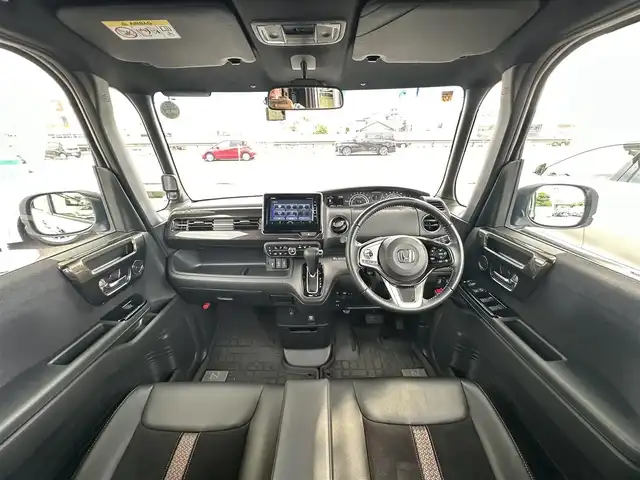 ホンダ Ｎ ＢＯＸ カスタム G L ターボ ホンダセンシング 愛知県 2018(平30)年 1.8万km プラチナホワイトパール ワンオーナー/スマートキー/メモリナビ/フルセグテレビ/バックカメラ/アイドリングストップ/ウィンカーミラー/クルーズコントロール/レーンキープアシストシステム/ステアリングスイッチ/プッシュスタート/両側パワースライドドア/ビルトインETC/純正フォグランプ/保証書/取扱説明書