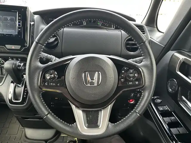 ホンダ Ｎ ＢＯＸ カスタム G L ターボ ホンダセンシング 愛知県 2018(平30)年 1.8万km プラチナホワイトパール ワンオーナー/スマートキー/メモリナビ/フルセグテレビ/バックカメラ/アイドリングストップ/ウィンカーミラー/クルーズコントロール/レーンキープアシストシステム/ステアリングスイッチ/プッシュスタート/両側パワースライドドア/ビルトインETC/純正フォグランプ/保証書/取扱説明書