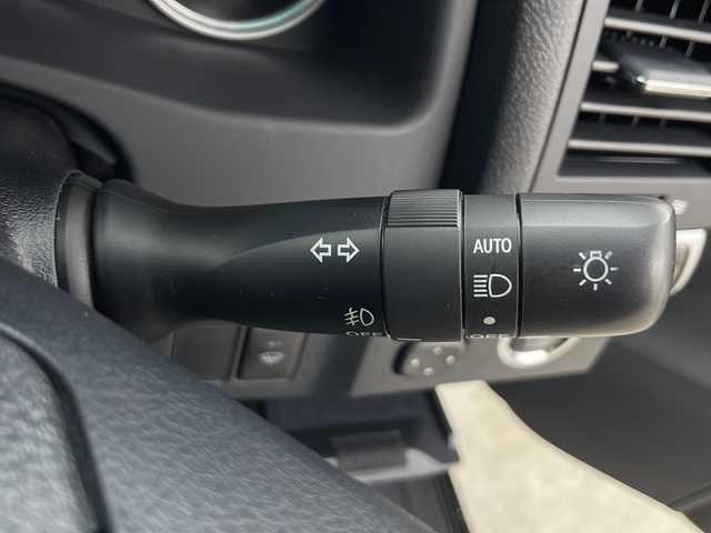 トヨタ マークＸ 250G Four 秋田県 2016(平28)年 5.8万km ブラック 4WD/社外ナビ/バックカメラ/寒冷地仕様/横滑り防止装置/ワイパーデアイサー/ステアリングリモコン/D席パワーシート/Sport mode/Snow mode/Eco mode/オートライト/革巻きステアリング/プッシュスタート/スマートキー/スペアキー/ウィンカーミラー/純正AW/純正フロアマット