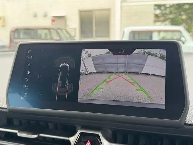 トヨタ スープラ RZ 三重県 2025(令7)年 0.1万km ブラックメタリック ワンオーナー/プリクラッシュセーフティ/HDDナビゲーションシステム/・8.8インチタッチディスプレイ/・地デジTV/・HDDオーディオ/・Toyota Supra Connect/・Bluetooth/JBLプレミアムサウンドシステム(12スピーカー)/バックモニター/リアクロストラフィックアラート/クルーズコントロール/レーンディパーチャーアラート/ブラインドスポットモニター/ブラック/レッドツートーンアルカンターラ/革コンビシート/パワーシート/シートヒーター（前席）/カラーヘッドアップディスプレイ/USBポート/ETC/純正19インチ10本スポークツヤ消ダークメタリック塗装鍛造アルミホイール/「Supra」ロゴ入brembo製レッドブレーキキャリパー/6灯式LEDヘッドランプ/・オートライト/アダプティブハイビーム/プッシュエンジンスタート/スマートキー/新車時保証書/取扱説明書
