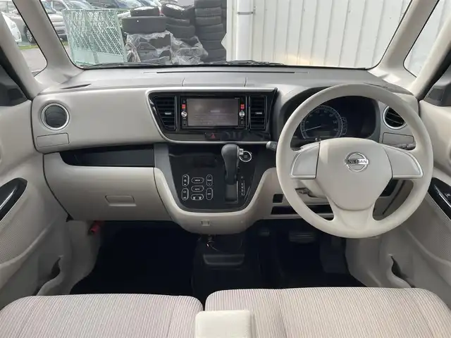 日産 デイズ ルークス 富山県 2015(平27)年 6.6万km シルキーローズM ＋セーフティII／/ワンオーナー／/純正７インチナビ／/フルセグＴＶ／/ＤＶＤ再生／/アラウンドビューモニター／/パワースライドドア／/ＥＴＣ／/インテリキー／/後席サーキュレーター／/ＵＳＢ入力