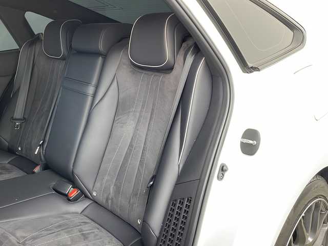 トヨタ クラウン ハイブリッド RS アドバンス 兵庫県 2019(令1)年 4.3万km ホワイトパールクリスタルシャイン ・Toyota Safety Sense/・プリクラッシュセーフティ/・レーントレーシングアシスト/・レーダークルーズコントロール（全車速追従機能付）/・ロードサインアシスト/・アダプティブハイビームシステム/・先行車発進告知機能/・ブラインドスポットモニター/・インテリジェントクリアランスソナー/・パーキングサポートブレーキ/・リヤクロストラフィックオートブレーキ/・リヤクロストラフィックアラート/・リヤカメラディテクション/・パノラミックビューモニター/・インテリジェントパーキングアシスト/・純正8インチナビ/CD/DVD/TV/SD/USB/Bluetooth/Miracast/・ヘッドアップディスプレイ/・ビルトインETC2.0/・AC100V電源/・ハーフレザー/・前席パワーシート/・前席シートヒーター/・ステアリングヒーター/・パドルシフト/・社外レーダー探知機ZERO 807LV/・デジタルインナーミラー