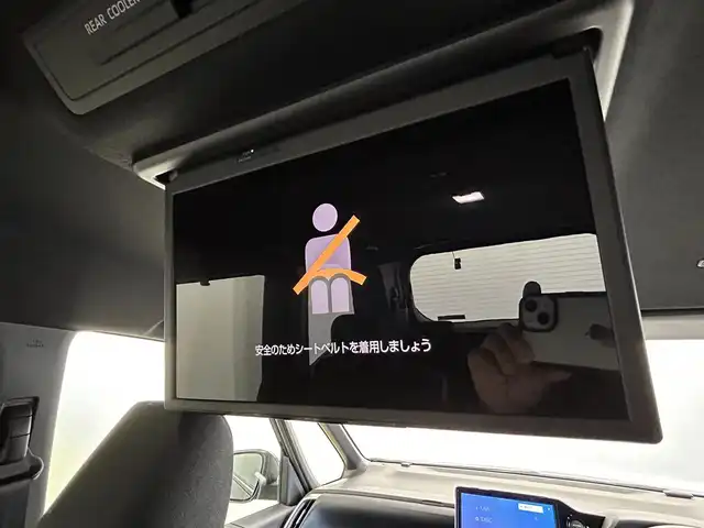 トヨタ ヴォクシー ハイブリッド S－G 群馬県 2024(令6)年 1.5万km アティチュードブラックマイカ フリップダウンモニター　純正１０．５ディスプレイオーディオ　バックカメラ　片側パワースライドドア　ＬＥＤ　純正１６インチＡＷ　ステアリングリモコン　ドライブレコーダー　スマートキー　ＥＴＣ　禁煙車