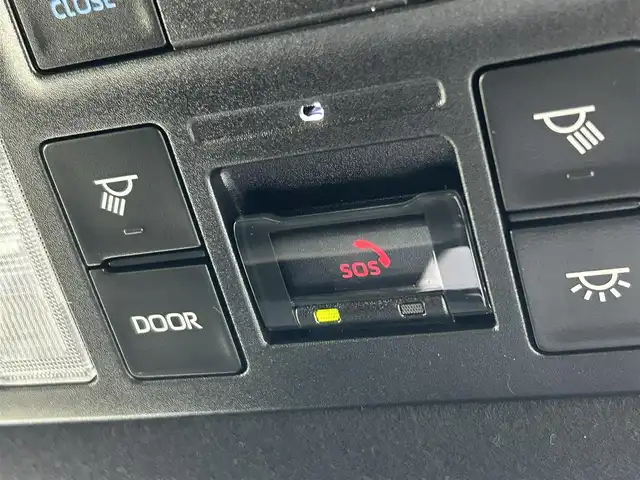 トヨタ ヴォクシー ハイブリッド S－G 群馬県 2024(令6)年 1.5万km アティチュードブラックマイカ フリップダウンモニター　純正１０．５ディスプレイオーディオ　バックカメラ　片側パワースライドドア　ＬＥＤ　純正１６インチＡＷ　ステアリングリモコン　ドライブレコーダー　スマートキー　ＥＴＣ　禁煙車