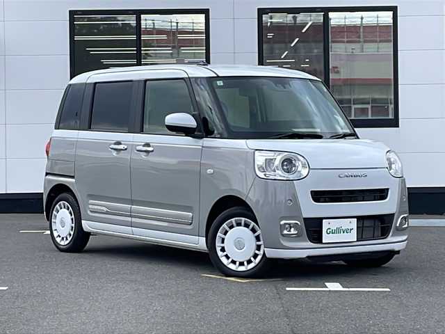 ダイハツ ムーヴ キャンバス ストライプス G 山口県 2024(令6)年 1万km シャイニングホワイトパール/スムーズグレーマイカメタリック 純正ディスプレイオーディオ/・CD/CDチェンジャー/・AM/FM/・iPod/USB接続/・フロントAUX/バックカメラ/スマートアシスト/・衝突警報機能/・ブレーキ制御付誤発進抑制機能/・車線逸脱警報機能/・ふらつき警報/・路外逸脱警報機能/・先行車発進お知らせ機能/・標識認識機能/・クリアランスソナー/LEDオートライト/LEDフォグランプ/D席/N席シートヒーター/ドリンクホルダーヒーター/マルチインフォメーションディスプレイ/スマートキー/イモビライザー/プッシュスタート/スペアキー1本/PWRモード切替スイッチ/USBソケット/運転席シートリフター/ベンチシート/アームレスト/後席シートアンダートレー/後席ISOFIXシート/UVカットプライバシーガラス/分割可倒式リアシート/電子パーキングブレーキ/両側パワースライドドア/挟み込み防止機能/予約OPEN機能/取り扱い説明書/保証書