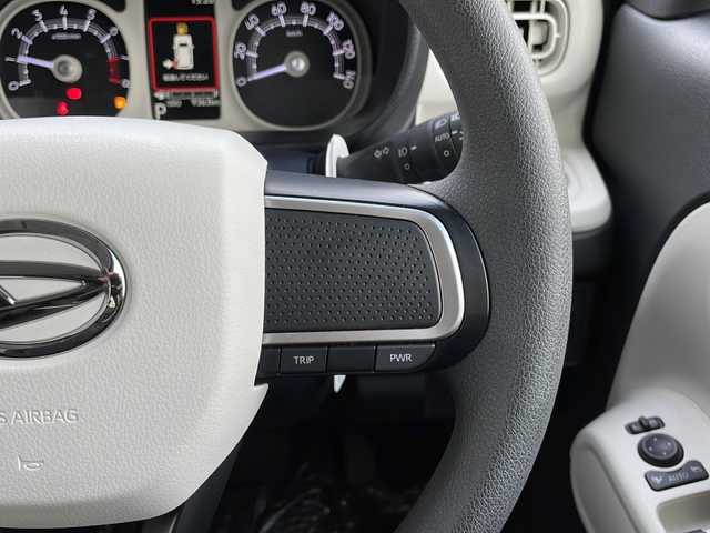 ダイハツ ムーヴ キャンバス ストライプス G 山口県 2024(令6)年 1万km シャイニングホワイトパール/スムーズグレーマイカメタリック 純正ディスプレイオーディオ/・CD/CDチェンジャー/・AM/FM/・iPod/USB接続/・フロントAUX/バックカメラ/スマートアシスト/・衝突警報機能/・ブレーキ制御付誤発進抑制機能/・車線逸脱警報機能/・ふらつき警報/・路外逸脱警報機能/・先行車発進お知らせ機能/・標識認識機能/・クリアランスソナー/LEDオートライト/LEDフォグランプ/D席/N席シートヒーター/ドリンクホルダーヒーター/マルチインフォメーションディスプレイ/スマートキー/イモビライザー/プッシュスタート/スペアキー1本/PWRモード切替スイッチ/USBソケット/運転席シートリフター/ベンチシート/アームレスト/後席シートアンダートレー/後席ISOFIXシート/UVカットプライバシーガラス/分割可倒式リアシート/電子パーキングブレーキ/両側パワースライドドア/挟み込み防止機能/予約OPEN機能/取り扱い説明書/保証書