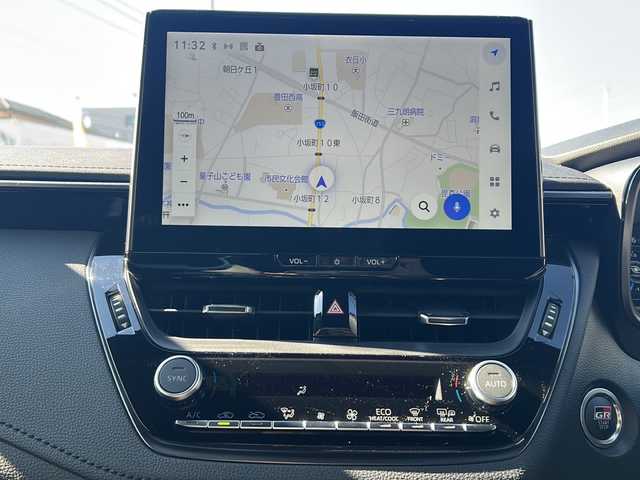 トヨタ ＧＲカローラ RZ 愛知県 2024(令6)年 0.7万km ガンＭⅡ ・禁煙車/・純正ディスプレイオーディオ/・ナビ付/フルセグＴＶ/・Bluetooth/USB/・JBLサウンド/・バックカメラ/・ビルトインＥＴＣ2.0/・前後ドライブレコーダー/・トヨタセーフティーセンス/・PCS/LTA/LDA/・オートハイビーム/・BSM/RSA/RCTA/・ヘッドアップディスプレイ/・レーダークルーズコントロール/・クリアランスソナー/・D/N席シートヒーター/・ステアリングヒーター/・ステアスイッチ/・プッシュスタート/・黒合皮ハーフレザーシート/・LEDオートライト/・フォグランプ/・電動格納ウィンカーミラー/・４WDモードセレクト/・ドライブモード/・横滑り防止装置/・純正18インチアルミ/・純正フロアマット/・新車保証書/取扱説明書