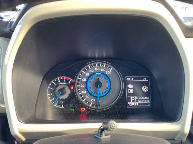 スズキ クロスビー HYBRID MZ 富山県 2020(令2)年 6.2万km ピュアホワイトパール/ブラック2トーンルーフ 純正メモリナビ/型式：AVIC-RLS901II/【CD/DVD/SD/BT/AUT/フルセグTV】/スズキセーフティ（デュアルセンサーブレーキサポート）/フルセグTV/LEDヘッドライト/クルーズコントロール/プッシュスタート/パドルシフト/スマートキー/シートヒーター（運転席＋助手席）/ドライブレコーダー/純正アルミホイール/オートハイビーム/ビルトインETC/プッシュスタート/レーンキープアシスト/横滑り防止装置/純正フロアマット/ASSURAスピードメーター/ドアバイザー