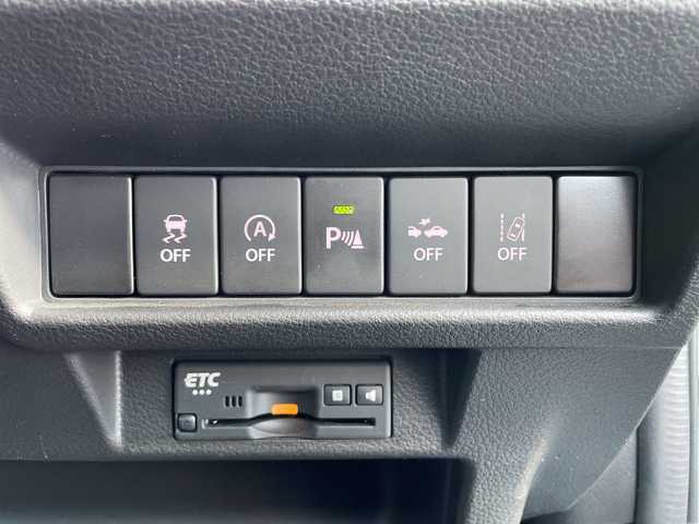 スズキ クロスビー HYBRID MZ 富山県 2020(令2)年 6.2万km ピュアホワイトパール/ブラック2トーンルーフ 純正メモリナビ/型式：AVIC-RLS901II/【CD/DVD/SD/BT/AUT/フルセグTV】/スズキセーフティ（デュアルセンサーブレーキサポート）/フルセグTV/LEDヘッドライト/クルーズコントロール/プッシュスタート/パドルシフト/スマートキー/シートヒーター（運転席＋助手席）/ドライブレコーダー/純正アルミホイール/オートハイビーム/ビルトインETC/プッシュスタート/レーンキープアシスト/横滑り防止装置/純正フロアマット/ASSURAスピードメーター/ドアバイザー