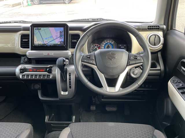 スズキ クロスビー HYBRID MZ 富山県 2019(令1)年 2.1万km キャラバンアイボリーパールメタリック/ホワイト 2トーンルーフ 社外8型メモリナビ/【ＣＤ／ＤＶＤ／ＢＴ／フルセグＴＶ／ＳＤ／ＵＳＢ】/バックカメラ/クルーズコントロール/レーンキープアシスト/衝突軽減ブレーキ/シートヒーター/コーナーセンサー/MTモード付きAT/パドルシフト/アイドリングストップ/USB入力端子/社外フロアマット/純正16インチアルミホイール/ビルトインＥＴＣ２．０/オートライト/シートバックテーブル/電動格納ウインカーミラー