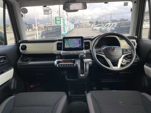 スズキ クロスビー HYBRID MZ 富山県 2019(令1)年 2.1万km キャラバンアイボリーパールメタリック/ホワイト 2トーンルーフ 社外8型メモリナビ/【ＣＤ／ＤＶＤ／ＢＴ／フルセグＴＶ／ＳＤ／ＵＳＢ】/バックカメラ/クルーズコントロール/レーンキープアシスト/衝突軽減ブレーキ/シートヒーター/コーナーセンサー/MTモード付きAT/パドルシフト/アイドリングストップ/USB入力端子/社外フロアマット/純正16インチアルミホイール/ビルトインＥＴＣ２．０/オートライト/シートバックテーブル/電動格納ウインカーミラー