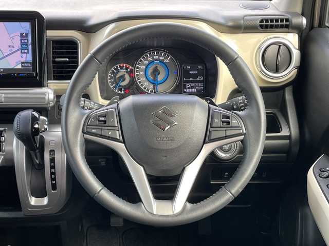 スズキ クロスビー HYBRID MZ 富山県 2019(令1)年 2.1万km キャラバンアイボリーパールメタリック/ホワイト 2トーンルーフ 社外8型メモリナビ/【ＣＤ／ＤＶＤ／ＢＴ／フルセグＴＶ／ＳＤ／ＵＳＢ】/バックカメラ/クルーズコントロール/レーンキープアシスト/衝突軽減ブレーキ/シートヒーター/コーナーセンサー/MTモード付きAT/パドルシフト/アイドリングストップ/USB入力端子/社外フロアマット/純正16インチアルミホイール/ビルトインＥＴＣ２．０/オートライト/シートバックテーブル/電動格納ウインカーミラー