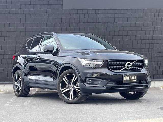 ボルボ ＸＣ４０ T4 AWD Rデザイン 埼玉県 2019(令1)年 5.9万km 黒 ワンオーナー/パノラマサンルーフ/黒ハーフレザーシート/３６０度カメラ/ＡＣＣ/ＡｐｐｌｅＣａｒＰｌａｙ/純正HDDナビ/フルセグ/ＬＫＡ/ＢＬＩＳ/パワーシート/シートヒーター/ＬＥＤ/純正１９インチＡＷ