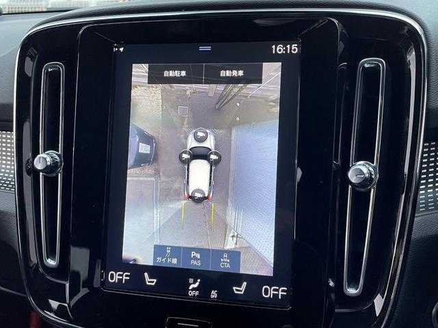 ボルボ ＸＣ４０ T4 AWD Rデザイン 埼玉県 2019(令1)年 5.9万km 黒 ワンオーナー/パノラマサンルーフ/黒ハーフレザーシート/３６０度カメラ/ＡＣＣ/ＡｐｐｌｅＣａｒＰｌａｙ/純正HDDナビ/フルセグ/ＬＫＡ/ＢＬＩＳ/パワーシート/シートヒーター/ＬＥＤ/純正１９インチＡＷ