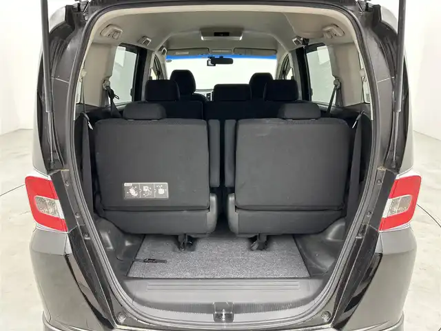 ホンダ フリード ハイブリット ジャストセレクション 福岡県 2014(平26)年 10.3万km プレミアムスパークルブラックパール フリップダウンモニター/純正ナビ/・CD/DVD/BT/フルセグ/バックカメラ/両側パワースライドドア/クルーズコントロール/ETC/ドライブレコーダー/キセノンライト/横滑り防止