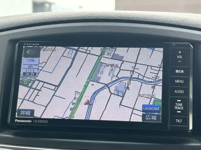 日産 エルグランド 250ハイウェイスター 奈良県 2014(平26)年 7.2万km 黒 フルセグナビ　/ＤＶＤ再生　/前後ドラレコ　/ＥＴＣ　/バックカメラ　/純正フロアマット　/両側パワースライドドア　/ハーフレザーシート　/クルーズコントロール　/スペアキー/タイヤ積み込み（純正１８インチアルミ、ラジアルタイヤ）
