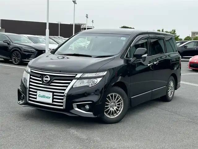 日産 エルグランド 250ハイウェイスター 奈良県 2014(平26)年 7.2万km 黒 フルセグナビ　/ＤＶＤ再生　/前後ドラレコ　/ＥＴＣ　/バックカメラ　/純正フロアマット　/両側パワースライドドア　/ハーフレザーシート　/クルーズコントロール　/スペアキー/タイヤ積み込み（純正１８インチアルミ、ラジアルタイヤ）