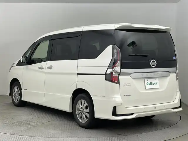 日産 セレナ ハイウェイスター V 道央・札幌 2020(令2)年 4.6万km ブリリアントホワイトパール ・4WD/・寒冷地仕様/・純正メモリナビ/　BT/CD/DVD/SD/フルセグ/・純正ビルトインETC/・ナビ連動前後ドライブレコーダー/・全方位カメラ/・プロパイロット/・横滑り防止/・前後コーナーセンサー/・ブラインドスポットモニター/・デジタルインナーミラー/・両側パワースライドドア/・純正フロアマット/・純正15インチAW/・社外スタッドレス積込（195/65/R15)/・LEDヘッドライト/・フォグライト/・オートライト/・プッシュスタート/・スマートキー/・純正エンジンスターター