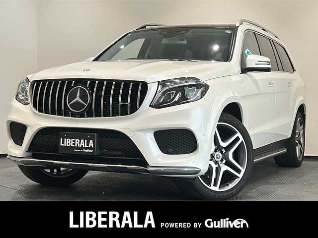 メルセデス・ベンツ ＧＬＳ３５０ｄ 4マチックスポーツ 新潟県 2017(平29)年 4.2万km ダイヤモンドホワイト パノラミックスライディングルーフ/harman/kardonサウンドシステム/ダウンヒルスピードレギュレーション/AIRマティックサスペンション/・INDIV/SPORT/COMFORT/SNOW/Offroad/COMANDシステム/・８インチワイドディスプレイ/・HDDナビゲーション/・フルセグ/DVD/CD/USB/Bluetooth/・AppleCarPlay/ETC2.0/360°カメラシステム/サイドビューカメラ/パーキングアシストリアビューカメラ/レーダーセーフティパッケージ/・飛出し検知機能付きブレーキアシスト/・被害軽減ブレーキ付後方衝突警告システム/・PRE-SAFEブレーキ/・アクティイブレーンキープアシスト/・アクティブブラインドスポットモニター/・ディストロニック・プラス/・チャイルドセーフティシートセンサー（助手席）/LEDコーナリングライト/温冷機能付カップホルダー（前席）/３ゾーンクライメートコントロール/ナッパレザーシート/シートヒーター（1列目/2列目）