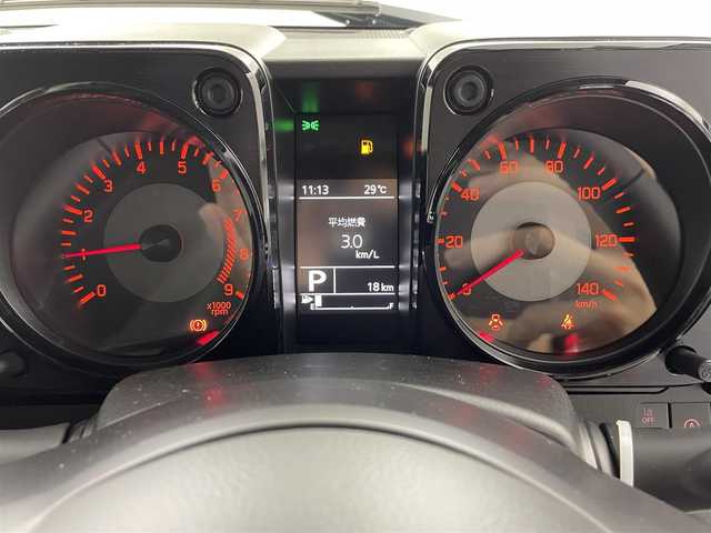 スズキ ジムニー XC 埼玉県 2025(令7)年 0.1万km未満 ブルーイッシュブラックパール3 届出済未使用車/スズキセーフティサポート/・デュアルセンサーブレーキサポート/・車線逸脱警報機能/・ふらつき警報機能/・先行車発進お知らせ機能/・ハイビームアシスト/・標識認識/クルーズコントロール/前席シートヒーター/LEDヘッドライト/フォグランプ/純正アルミホイール/純正フロアマット/ダウンヒルアシストコントロール/プッシュスタート/スマートキー