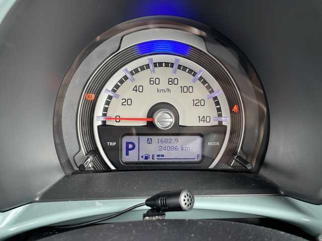 スズキ ハスラー タフワイルド 静岡県 2019(令1)年 2.4万km オフブルーメタリック/ブラック 2トーン 純正ナビ/・AM/FM/・SD/・Memory Music/・iPod/・フルセグTV/・USB/・Bluetooth/・CD/DVD/主要装備/・全方位カメラ/・デュアルカメラブレーキサポート/・ドライブレコーダー/・アイドリングストップ/・横滑り防止装置/・レーンキープアシスト/・運転席＋助手席シートヒーター/・ステアリングスイッチ/・社外アルミ/・フォグランプ