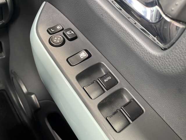 スズキ ハスラー タフワイルド 静岡県 2019(令1)年 2.4万km オフブルーメタリック/ブラック 2トーン 純正ナビ/・AM/FM/・SD/・Memory Music/・iPod/・フルセグTV/・USB/・Bluetooth/・CD/DVD/主要装備/・全方位カメラ/・デュアルカメラブレーキサポート/・ドライブレコーダー/・アイドリングストップ/・横滑り防止装置/・レーンキープアシスト/・運転席＋助手席シートヒーター/・ステアリングスイッチ/・社外アルミ/・フォグランプ