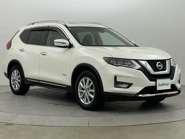 日産 エクストレイル ハイブリッド 20X 新潟県 2019(平31)年 5万km ブリリアントホワイトパール ４WD/踏み間違い衝突防止アシスト/ワンオーナー/パノラマルーフ/社外メモリナビ　/　　CD/DVD/AM/FM/フルセグ/BT/iPod/バックモニター/パワーバックドア/HIDオートライト/前席シートヒーター/純正17インチアルミホイール付/ダウンヒルアシストコントロール/純正フロアマット/ドアバイザー/スペアキー/スマートキー/ETC