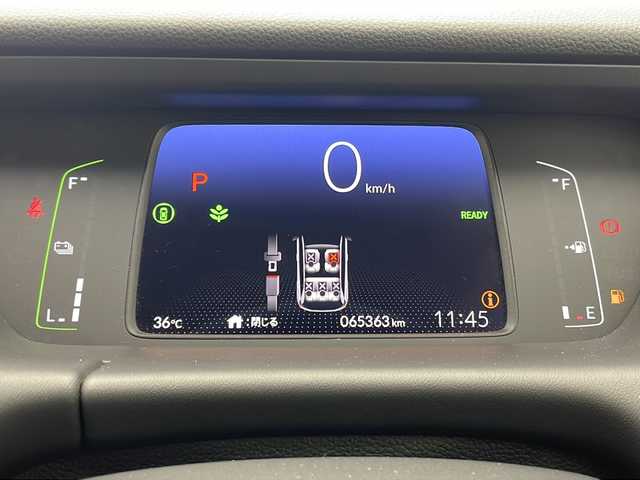 ホンダ フィット e:HEVホーム 沖縄県 2020(令2)年 6.6万km パール 純正８インチナビ　（VXM-205VFEi)/フルセグ　/ＤＶＤ　/Ｂｌｕｅｔｏｏｔｈ　/バックカメラ　/ＥＴＣ　/ドラレコ　/クルーズコントロール　/ステアスイッチ　/ハーフレザー　/スマートキー　/プッシュスタート　/レザーステアリング　/ＵＳＢ