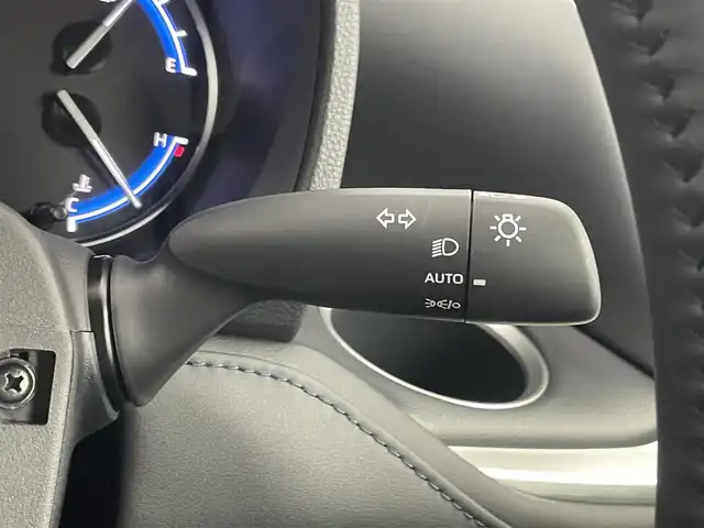 トヨタ ヴォクシー ハイブリッド S－Z 埼玉県 2025(令7)年 0.1万km アティチュードブラックマイカ モデリスタ　純正１０．５インチディスプレイオーディオナビ　純正１３インチフリップダウンモニター　ＤＶＤ　快適利便パッケージ　シートヒーター　ステアリングヒーター　ＨＤＭＩ　三眼　バックカメラ　地デジ