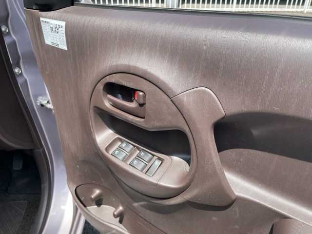 トヨタ パッソ X クツロギ 神奈川県 2012(平24)年 6.7万km グレイッシュパープルメタリックオパール ワンオーナー/純正メモリナビ【NSCP-W62】/・Bluetooth/CD/ワンセグTV/ビルトインETC/盗難防止装置/ベンチシート/スマートキー/スペアキー×１/Wエアバッグ/ABS/ヘッドライトレベライザー/電動格納ドアミラー/D席シートリフター/純正フロアマット/取扱説明書/ナビ取扱説明書/新車時保証書