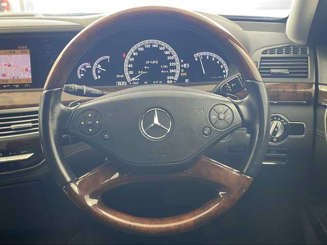 メルセデス・ベンツ Ｓ５５０Ｌ ブルーエフィシェンシー 岐阜県 2012(平24)年 10.6万km パール サンルーフ/HarmanKardon/レザーシート/パワーシート全席/メモリーシート全席/シートヒーター/エアシート/バックカメラ/プレセーフブレーキ/ブラインドスポット/レーンキープアシスト/マッサージ機能/パドルシフト/後席サンシェード/パワーバックドア/スマートキー/プッシュスタート/スペアキー/アテンションアシスト/ESP（横滑り防止装置）/ETC