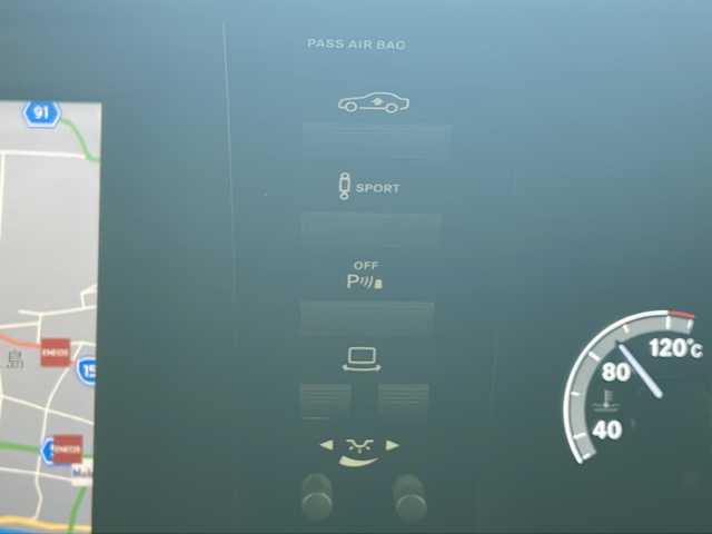 メルセデス・ベンツ Ｓ５５０Ｌ ブルーエフィシェンシー 岐阜県 2012(平24)年 10.6万km パール サンルーフ/HarmanKardon/レザーシート/パワーシート全席/メモリーシート全席/シートヒーター/エアシート/バックカメラ/プレセーフブレーキ/ブラインドスポット/レーンキープアシスト/マッサージ機能/パドルシフト/後席サンシェード/パワーバックドア/スマートキー/プッシュスタート/スペアキー/アテンションアシスト/ESP（横滑り防止装置）/ETC