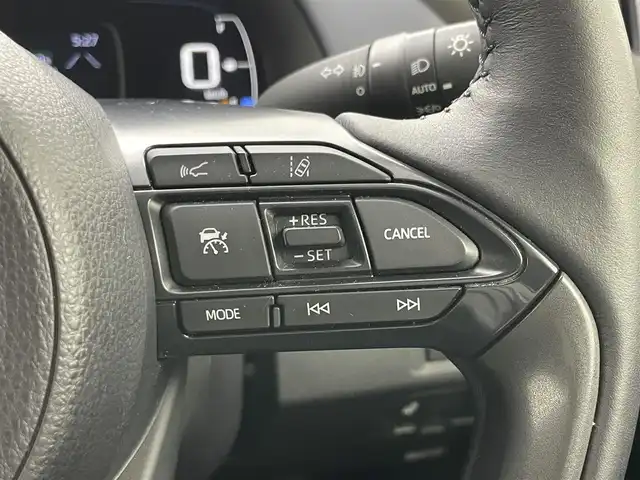 トヨタ アクア Z 岡山県 2022(令4)年 2.6万km クリアベージュメタリック 純正ディスプレイオーディオ/(Bluetooth/USB/Mira Cast)/パノラミックビューモニター/社外ドライブレコーダー前後/運転席パワーシート/前席シートヒーター/LEDオートヘッドライト/純正16インチAW/ブラインドスポットモニター/ヘッドアップディスプレイ/スマートキー×2/横滑り防止/ビルトインETC/取扱説明書
