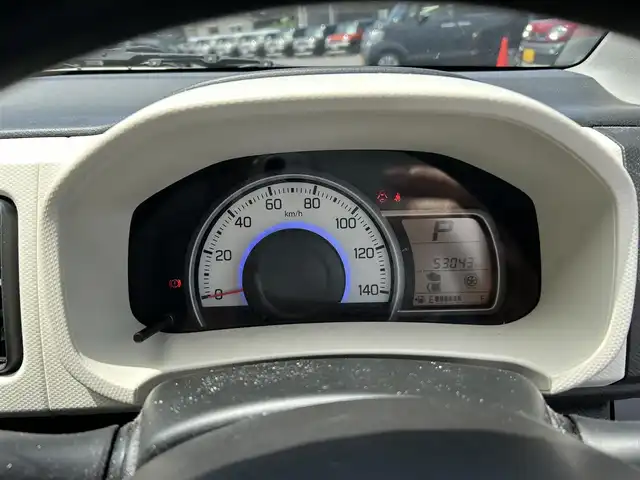 スズキ アルト S 茨城県 2016(平28)年 5.3万km フィズブルーパールメタリック CD/CDチェンジャー/・FM/AM/CD/AUX/横滑り防止機能/アイドリングストップ/ABS/ドライブレコーダー（NX-DR2005）/運転席側シートヒーター/社外フロアマット/盗難防止機能