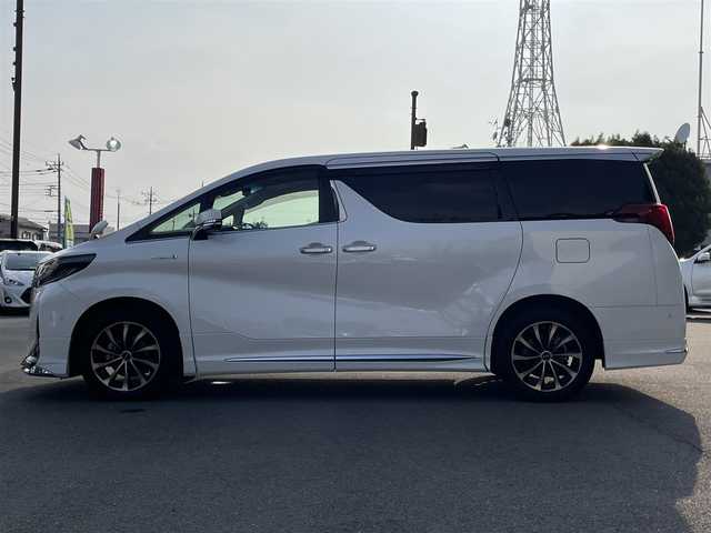 トヨタ アルファードハイブリット X 群馬県 2018(平30)年 6.6万km ホワイトパールクリスタルシャイン トヨタセーフティーセンス/・衝突軽減ブレーキ/・ブラインドスポット/・クリアランスソナー/・クルーズコントロール/・レーンキープ/・横滑り防止/・オートライト/・オートマチックハイビーム/・SOSコール/・デジタルインナーミラー/Ｔコネクト10.5インチナビ/・AM/FM/Bluetooth/・SD/USB/AUX/MSV/・フルセグTV/バックカメラ/JBLサウンド/両側電動スライドドア/フリップダウンモニター/サンルーフ/ドライブレコーダー/LEDヘッドライト/LEDフォグランプ/電動パーキング/純正フロアマット/純正ドアバイザー/社外18インチアルミホイール/プッシュスタート/スマートキー