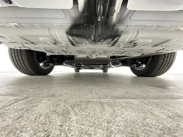 ホンダ ステップワゴン スパーダ eHEV 千葉県 2025(令7)年 0.1千km プラチナホワイトパール 登録済未使用車/HondaSENSING/・衝突軽減ブレーキ（CMBS）/・先行車発進お知らせ機能/・歩行者事故低減ステアリング/・路外逸脱抑制機能/・標識認識機能/・渋滞追従機能付アダプティブクルーズコントロール/・車線維持支援システム（LKAS）/・トラフィックジャムアシスト（渋滞運転支援機能）/・ブラインドスポットインフォメーション/・誤発進抑制機能/・後方誤発進抑制機能/・近距離衝突軽減ブレーキ/・急アクセル抑制機能/・パーキングセンサーシステム/・オートハイビーム/純正11.4インチメモリーナビ/・フルセグTV/・Bluetooth接続/・CD/DVD再生/・SD/MSV/・バックカメラ/両側パワースライドドア/LEDヘッドライト/コーナーセンサー/スマートキー